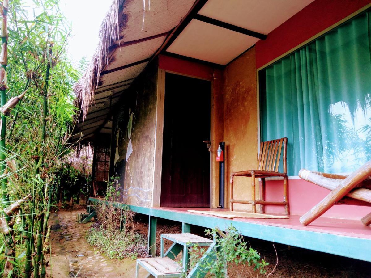 กุมันกอลลี เฮอริเทจ รีสอร์ต Hotel Thirunelly ภายนอก รูปภาพ