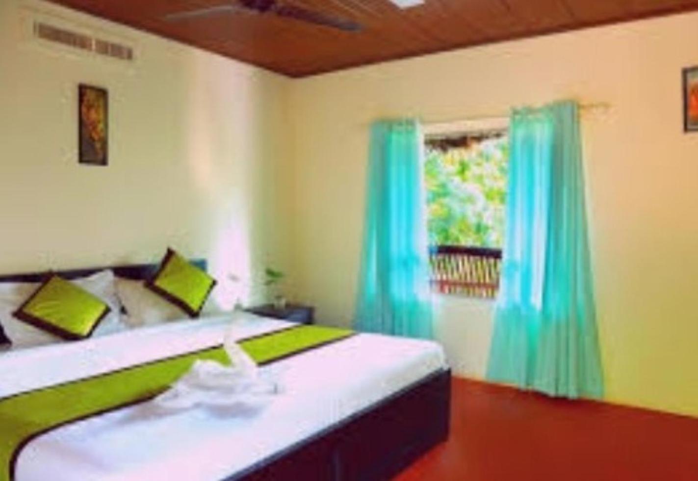 กุมันกอลลี เฮอริเทจ รีสอร์ต Hotel Thirunelly ภายนอก รูปภาพ