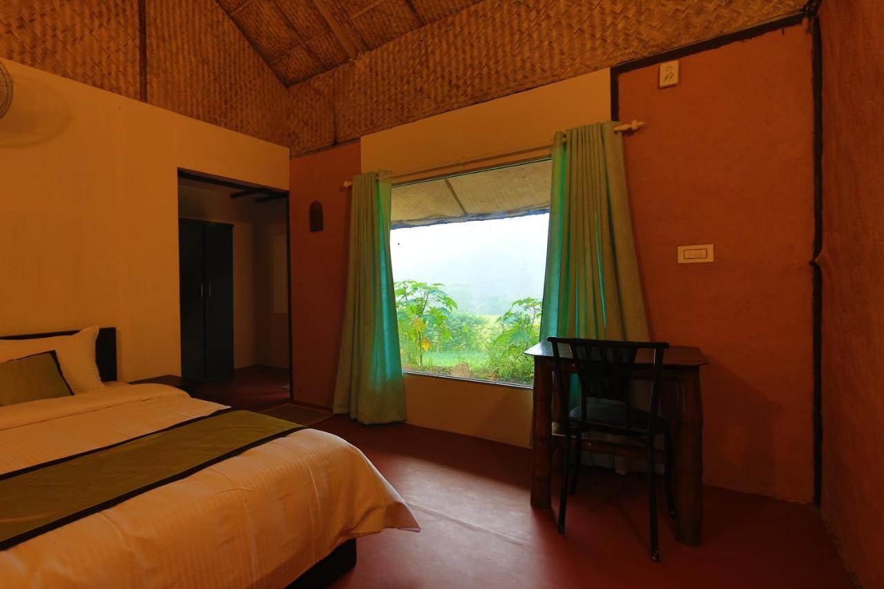 กุมันกอลลี เฮอริเทจ รีสอร์ต Hotel Thirunelly ภายนอก รูปภาพ
