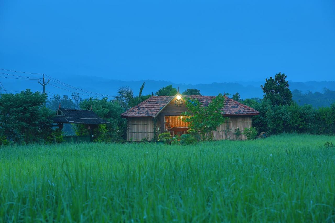 กุมันกอลลี เฮอริเทจ รีสอร์ต Hotel Thirunelly ภายนอก รูปภาพ